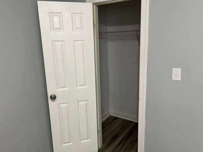 Foto del edificio - 901 Marlborough Rd