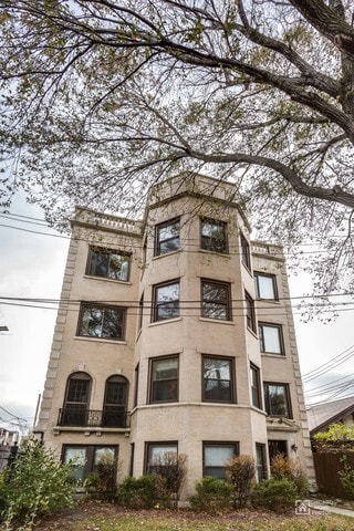 Building Photo - 2717 W Argyle St