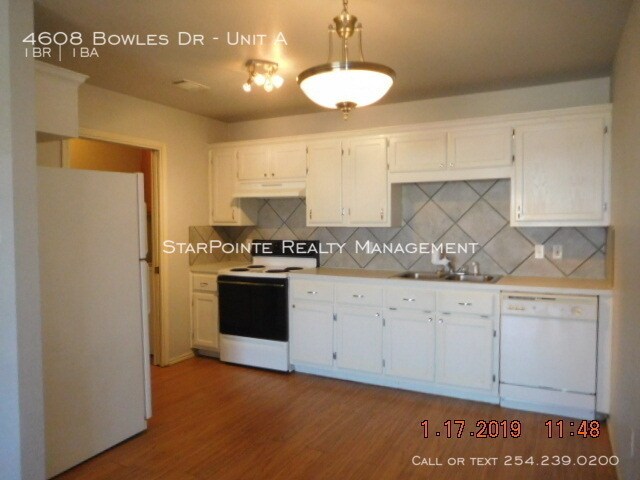 Building Photo - 4608 Bowles Dr. Unit A