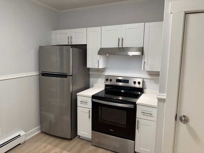 Photo - 5 Free St Apartment