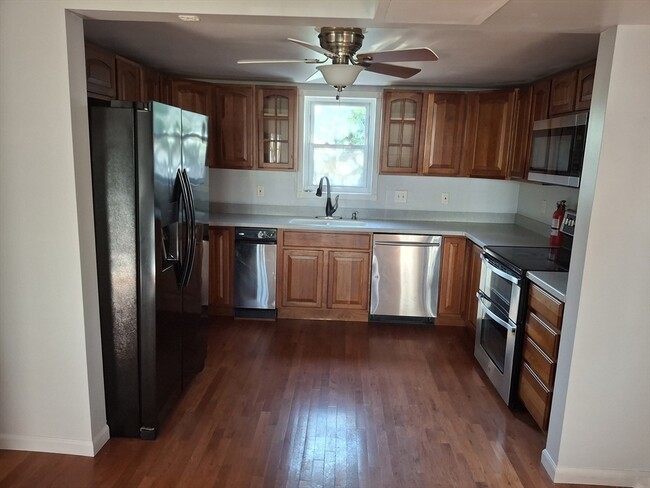 Foto del edificio - 45 Oak St