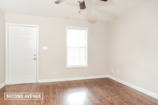 Foto del edificio - 1402 N Hampton Dr