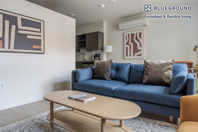 Foto del edificio - 1955 129th Ave NE