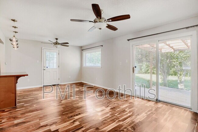 Foto del edificio - 2949 S Dexter Way
