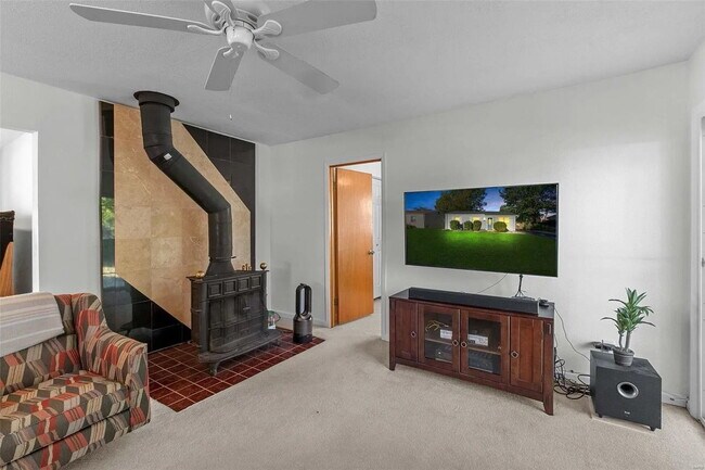 Foto del edificio - Your Next Home Awaits on Grants Parkway