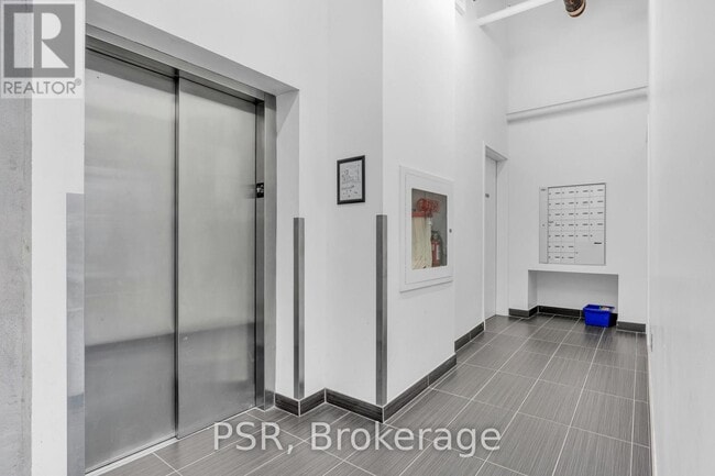 Building Photo - 109 Wolseley St