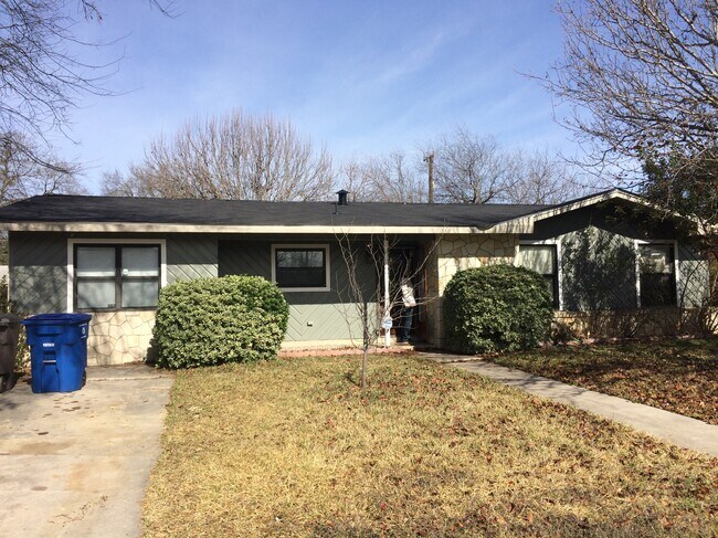 Building Photo - 4319 Renault Drive