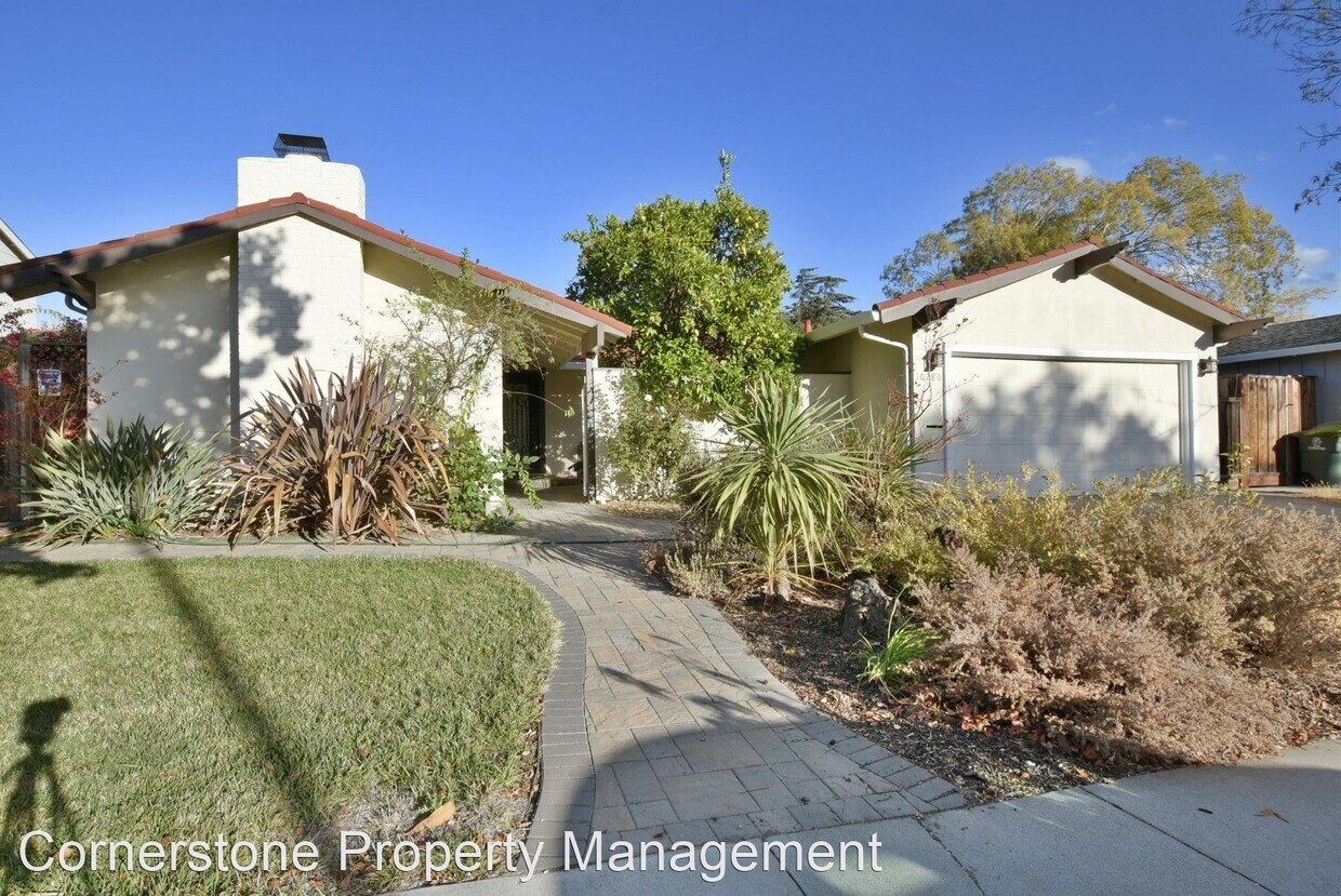 Primary Photo - 5 br, 3 bath House - 10280 Plum Tree Ln