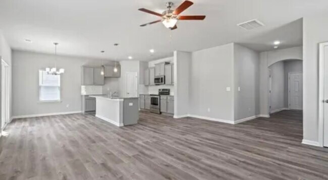 Foto del edificio - 2129 Clapham Ct