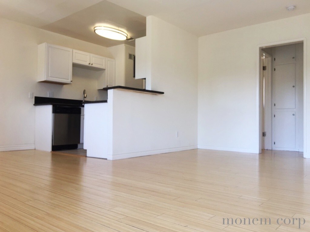 Foto principal - 937 Cole Ave