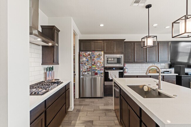 Foto del edificio - 10997 N Hershey St