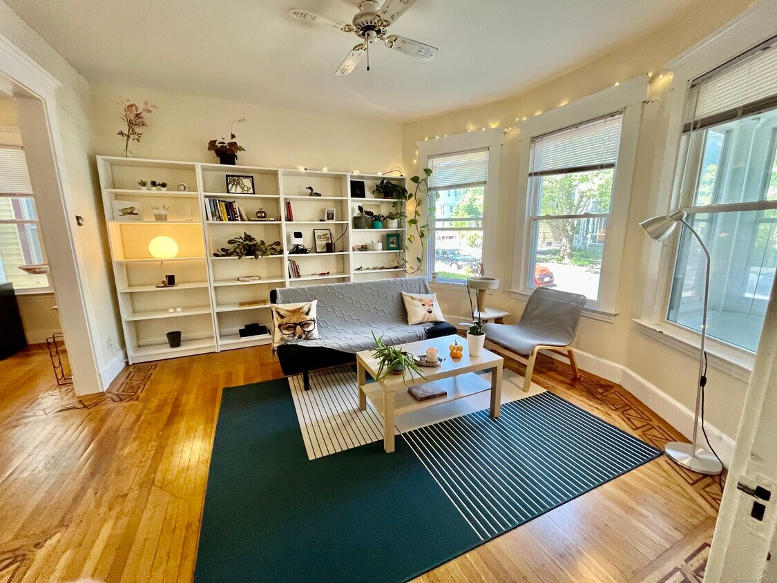 Foto principal - 147 Foster St