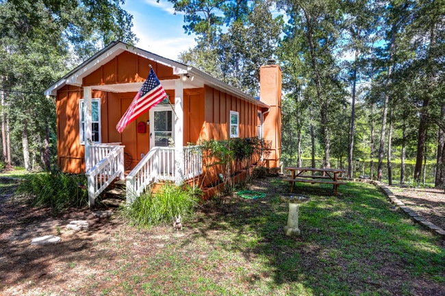 Building Photo - 590 St Luke Church Rd