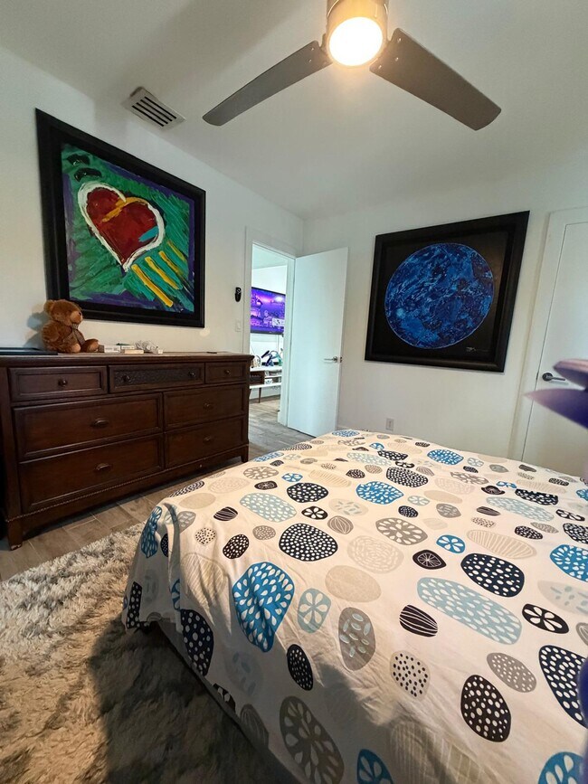 Foto del edificio - 1531 NE 15th Ave