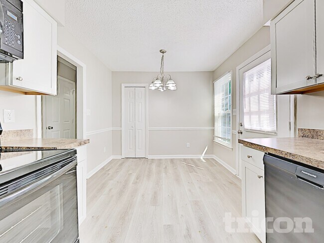 Building Photo - 8806 Brass Bell Ct