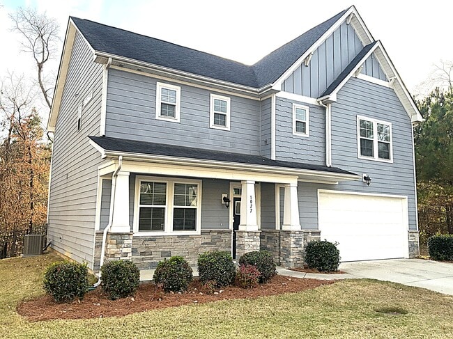 Building Photo - 1027 Monitor Ct