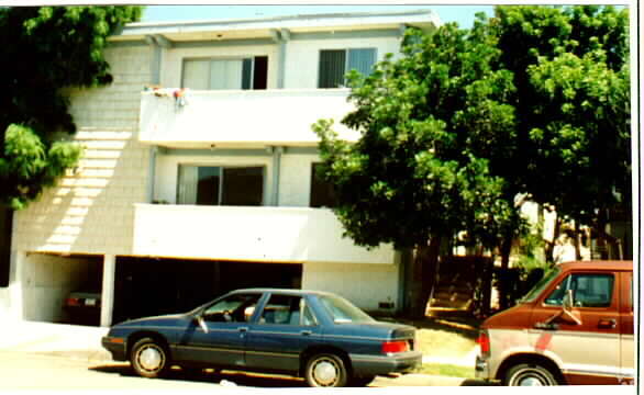 Primary Photo - 12610 Mitchell Ave