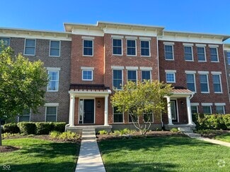 Building Photo - 2617 Manigault St
