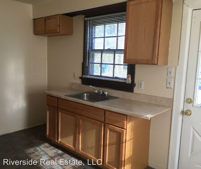 Foto del edificio - 1 br, 1 bath House - 2110 Mousette Lane