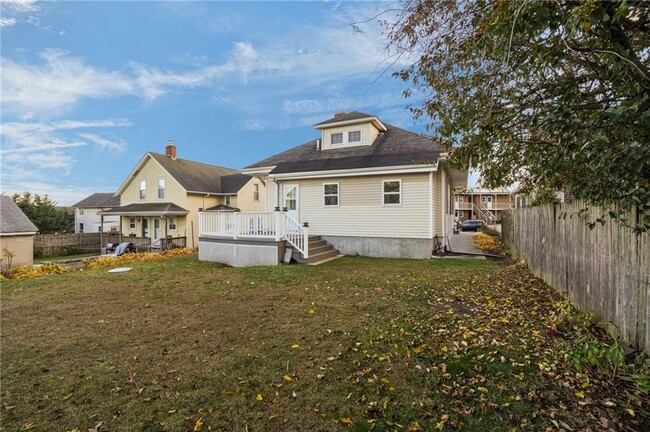 Building Photo - 67 Armington St