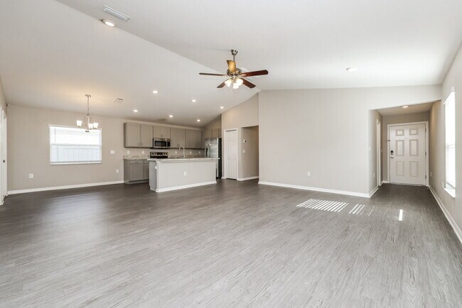 Foto del edificio - 11821 Stone Pine St