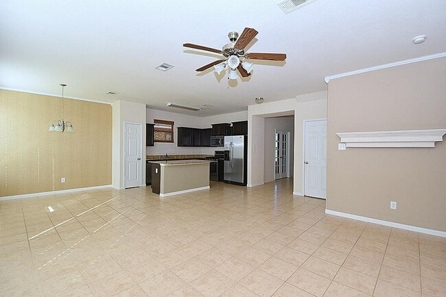 Building Photo - 1122 Larkfield Dr