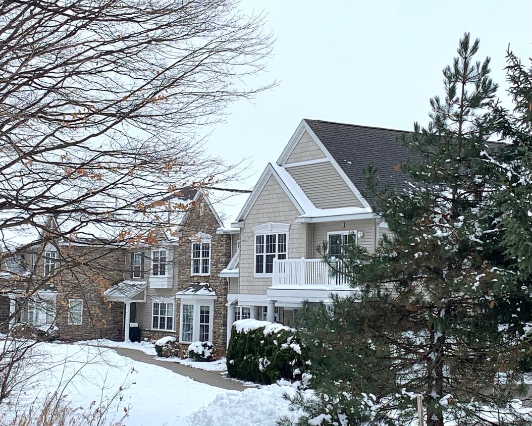 Primary Photo - 2032 Chelsea Ln