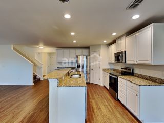 Foto del edificio - 537 Rock Island Way