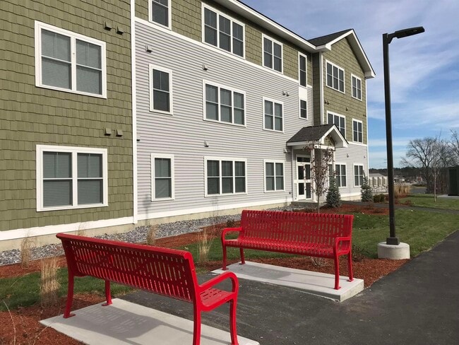 Foto del edificio - 10 E Ridge Dr