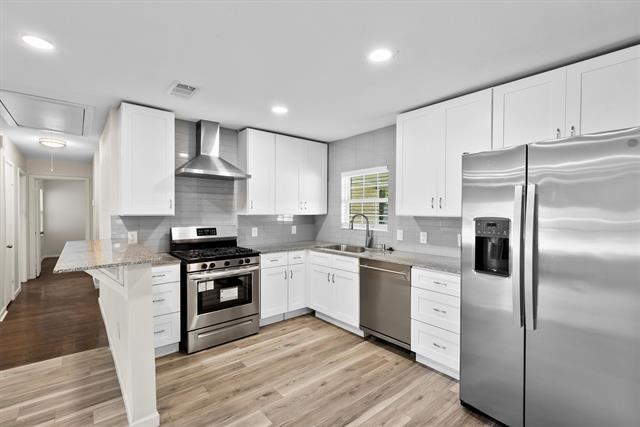 Primary Photo - 2530 Maverick Ave