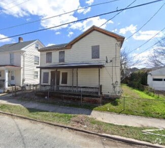 Building Photo - 309 W McNeal St