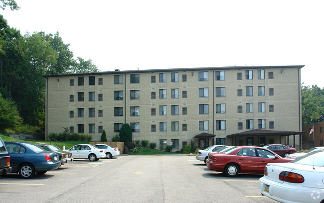 Foto del edificio - Shaler Oaks