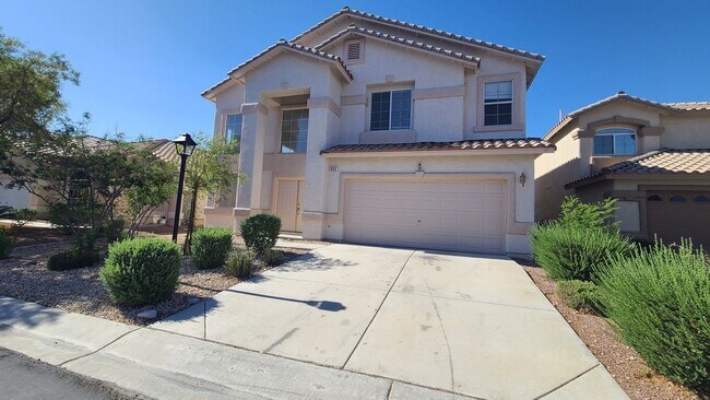 Foto del edificio - Beautiful 2 Story 4 Bedroom home