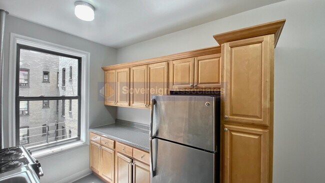 Building Photo - 639 West 204th Street