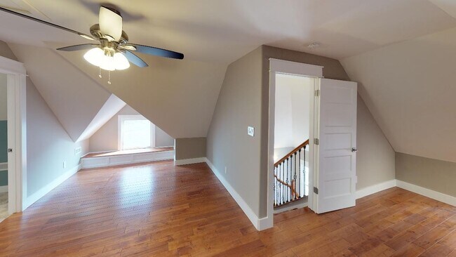 Foto del edificio - 7BR/5BA in Fort Sanders | Walk to UTK & Ne...