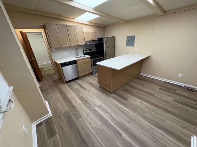 Foto principal - 5832 Phillips Ave