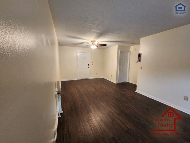 Building Photo - 246 Dogwood Pointe Dr