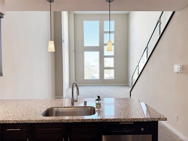 Building Photo - 1508 W Artesia Square