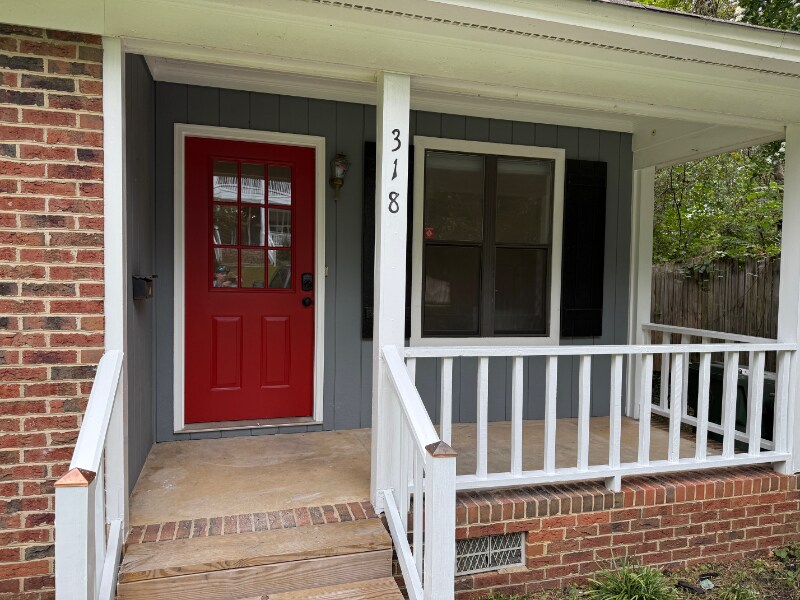 Primary Photo - 318 Ridgecrest Rd