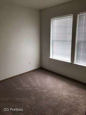 Foto del edificio - 8430 NE Knott St