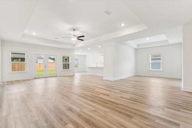 Building Photo - BRAND NEW BUILD IN FAIRHOPE