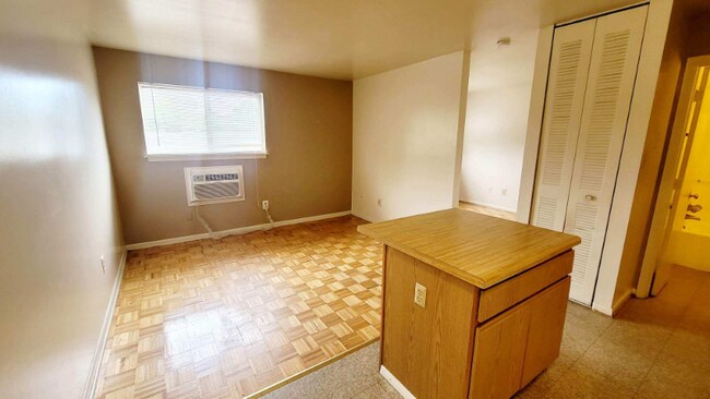 Foto del edificio - 1812 Williamsburg Rd