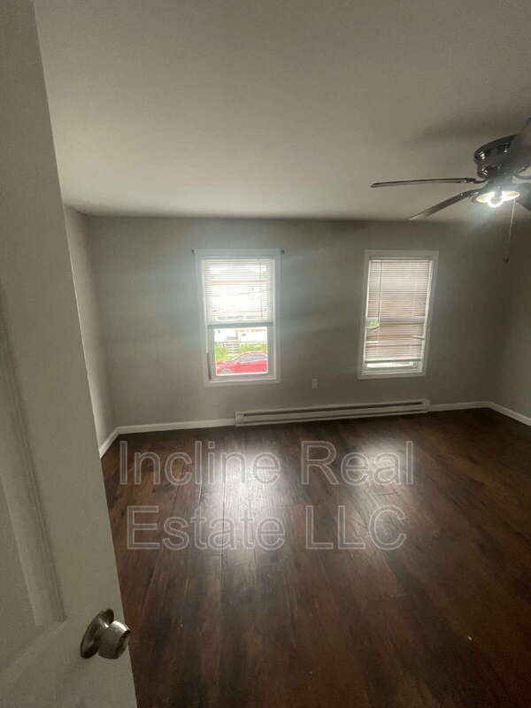 Foto del edificio - 124 13th St