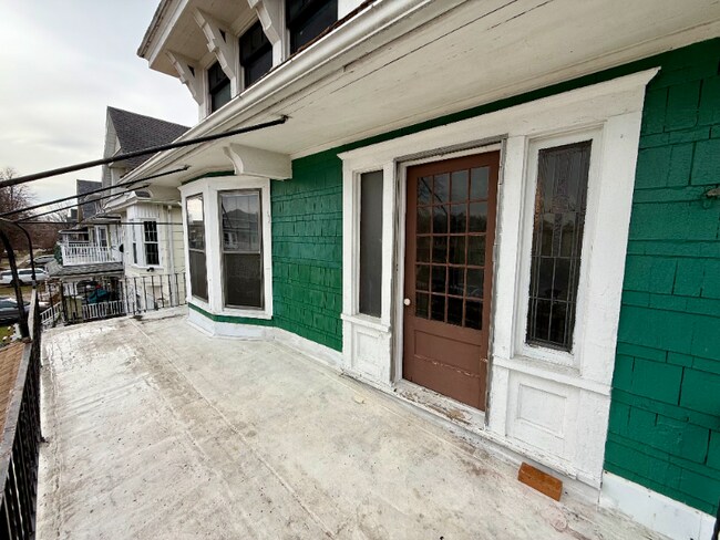 Foto del edificio - 46 Roanoke Pkwy