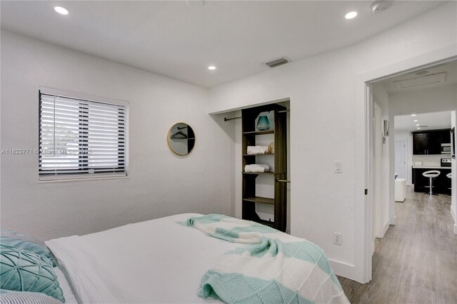 Foto del edificio - 3517 NW 179th St