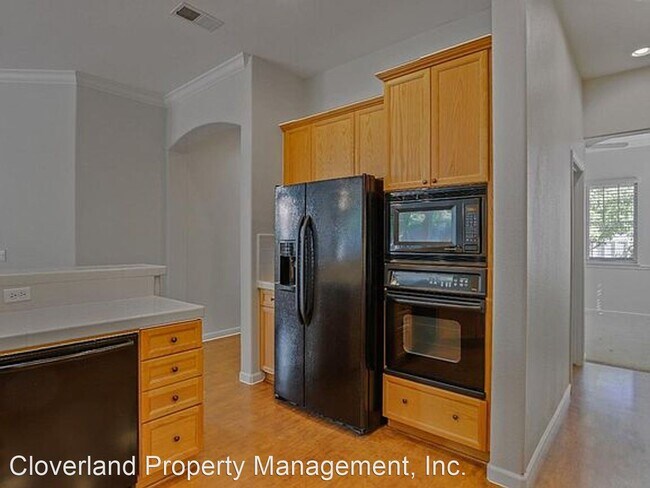 Foto del edificio - 3 br, 2 bath House - 1350 E. C St.