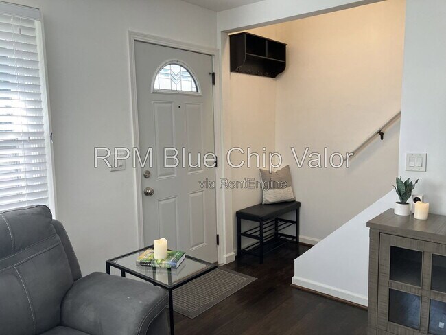 Foto del edificio - 3942 Hemphill Way