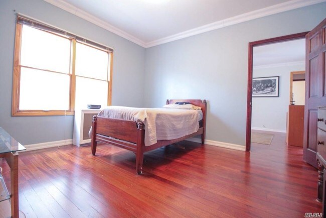 Foto del edificio - 151-28 28th Ave