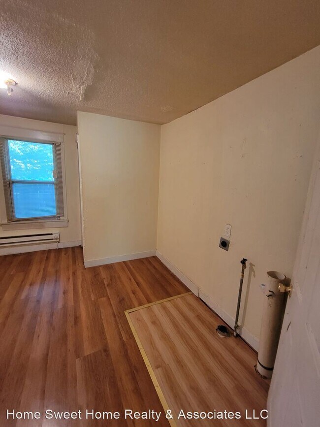 Foto del edificio - 2 br, 1 bath House - 1011 W ELM ARCADE