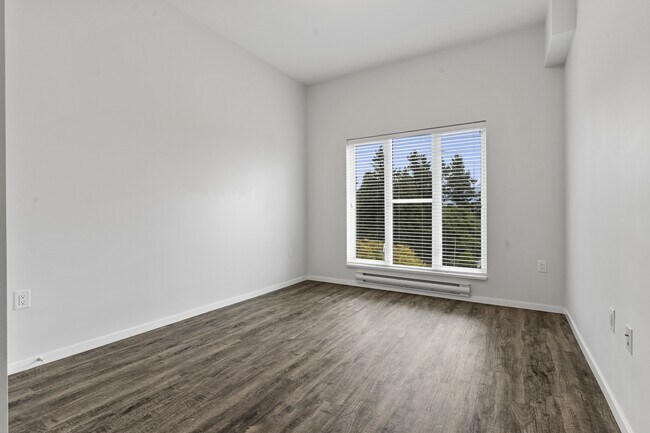 Photo du bâtiment - 46060-46060 Mellard Ave